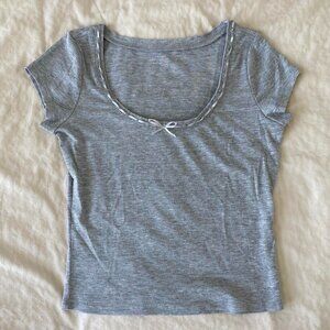 bow detailed top